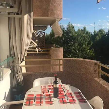 Clara-154 Apartman Salou