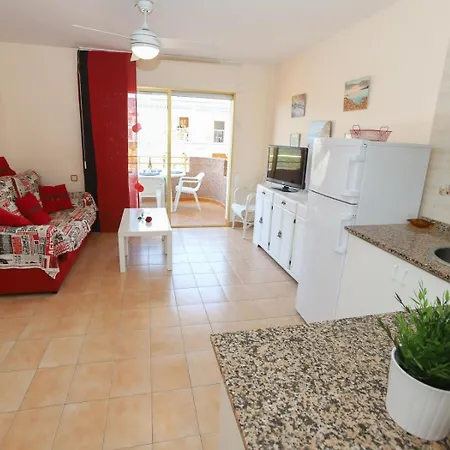 Clara-154 Apartman Salou